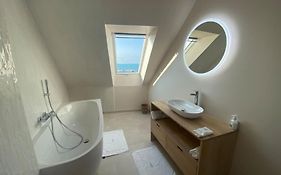 Granville / Maison Entierement Renovee A 100 M Des Plages